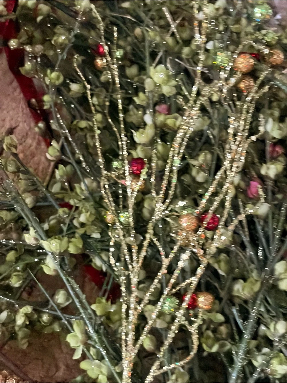 Over 30 stems. Mostly green - some red and gold NWT